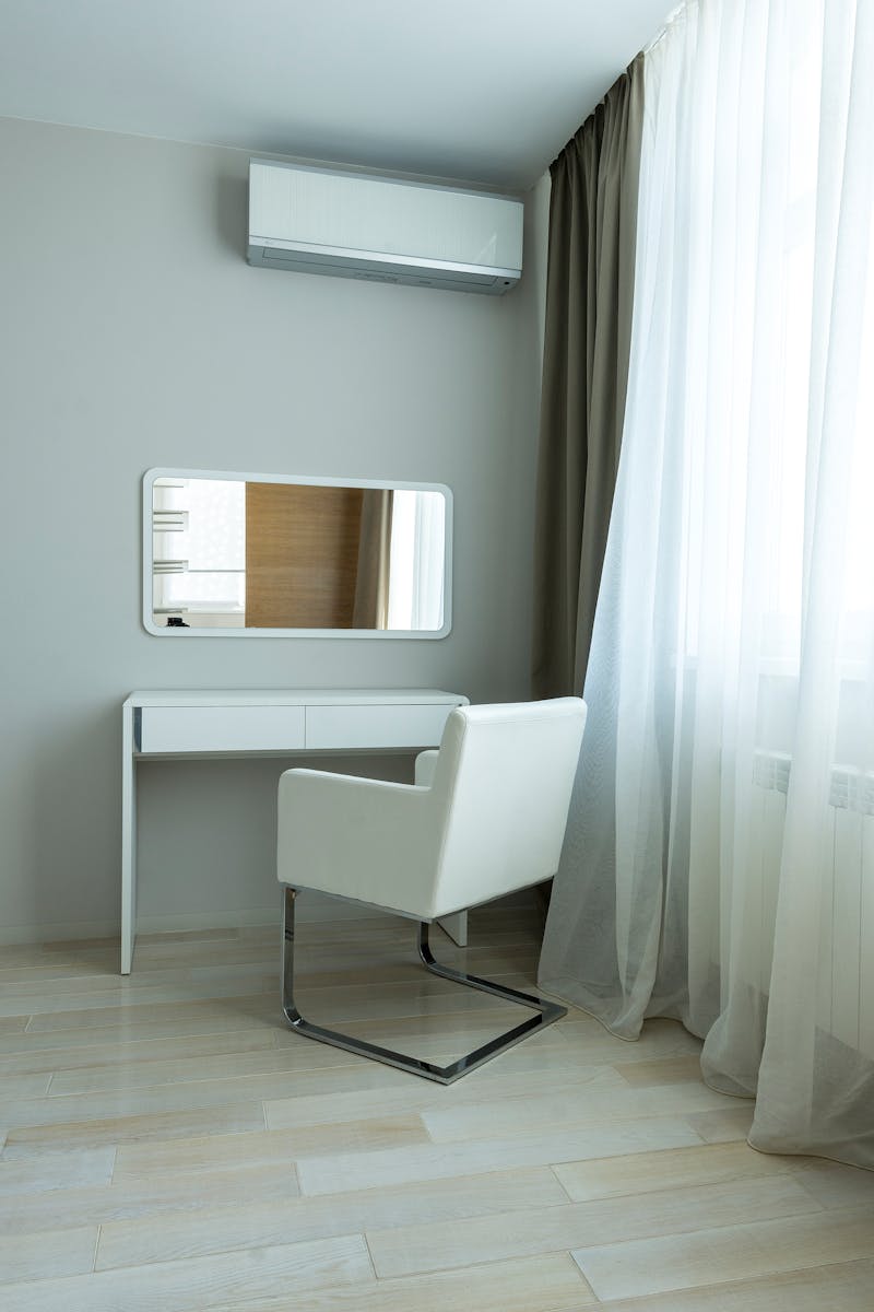 A Minimalistic White Room